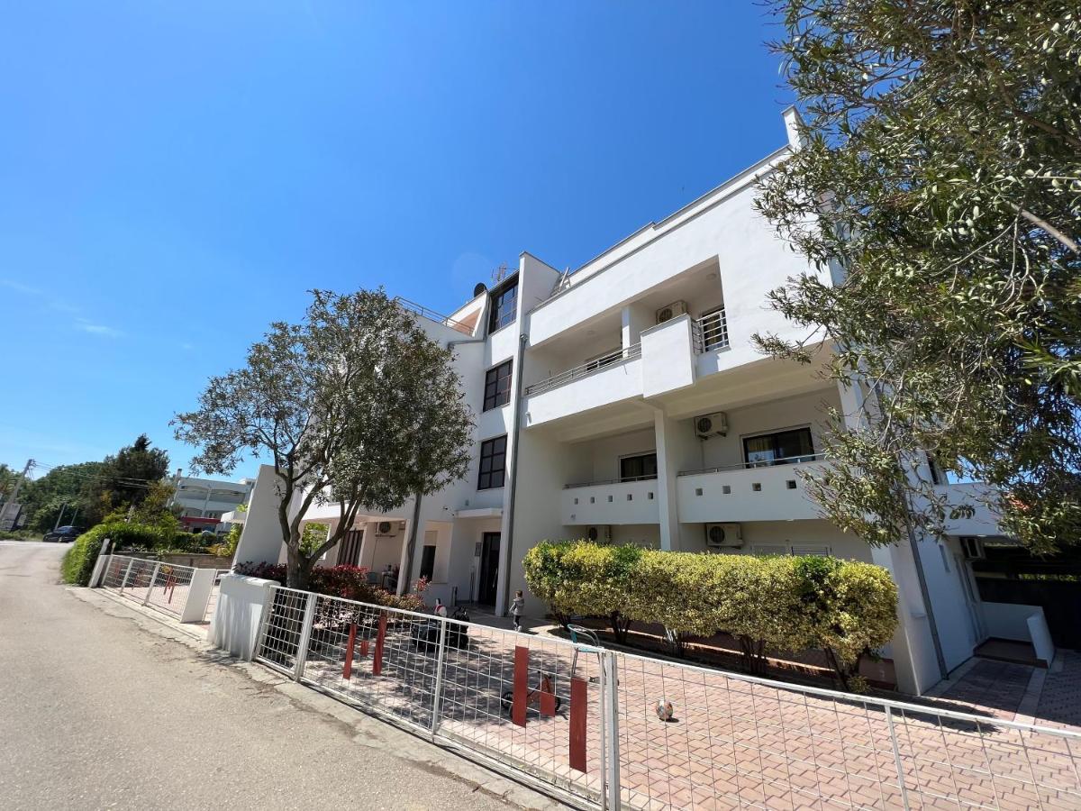 Buzuku House Hotell Ulcinj Exteriör bild