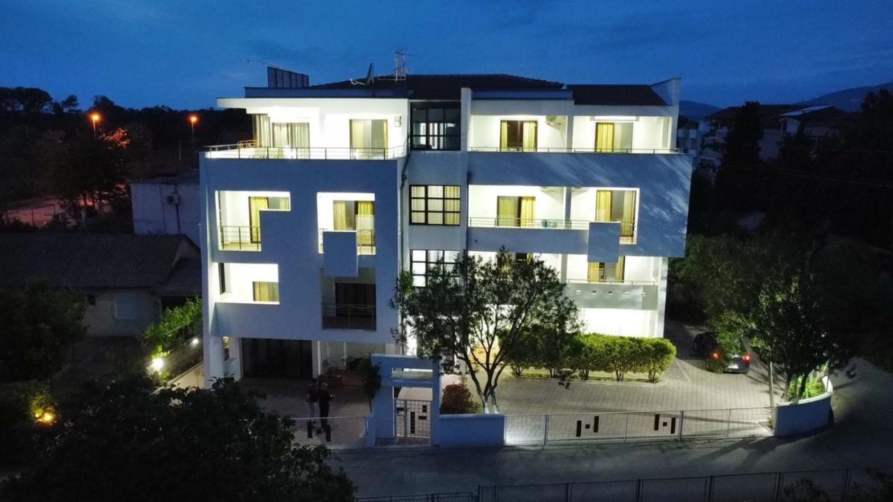 Buzuku House Hotell Ulcinj Exteriör bild