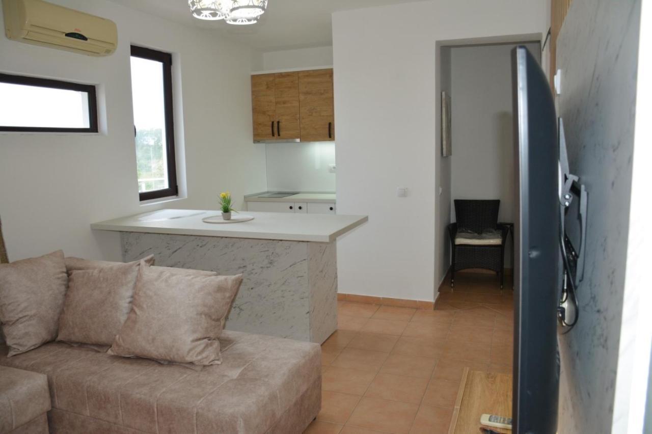 Buzuku House Hotell Ulcinj Exteriör bild