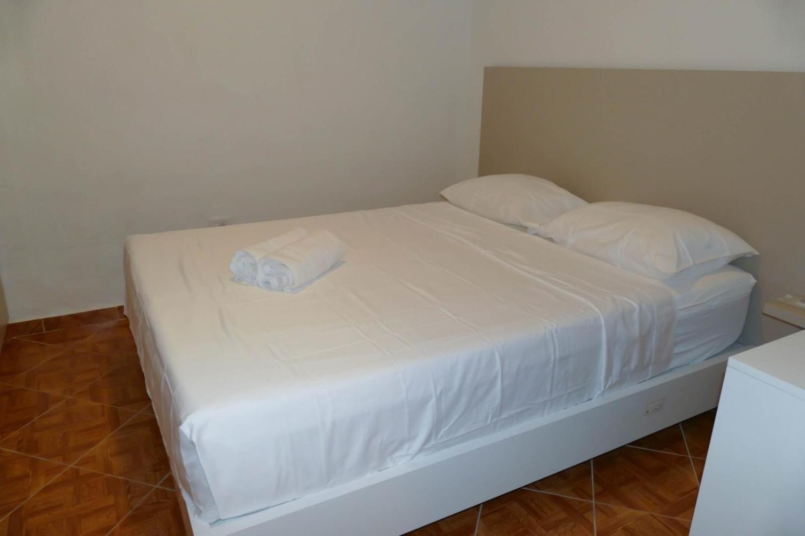 Buzuku House Hotell Ulcinj Exteriör bild